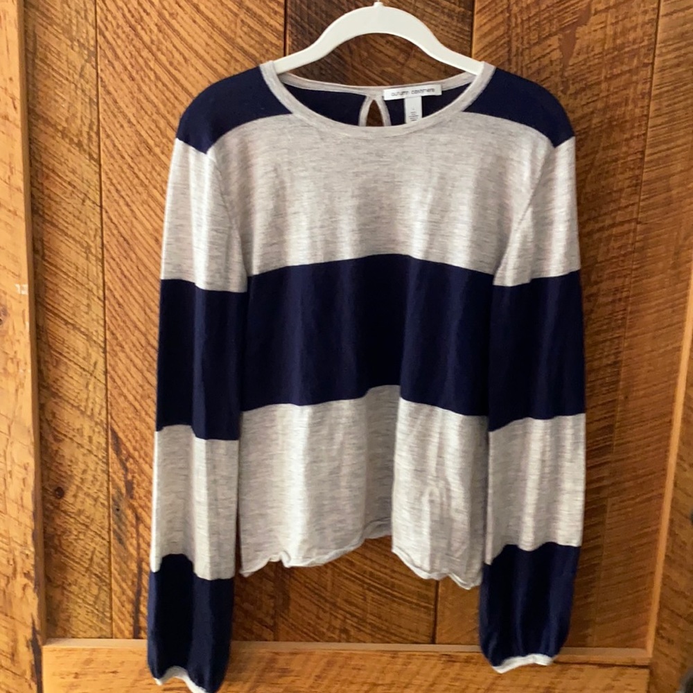 100% Cashmere Top, Autumn Cashmere (L), worn a few times, excellent condition